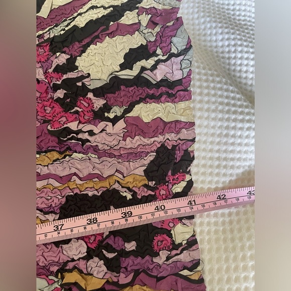 Soft crinkle like stretchy Textured material funky Floral long cardigan size XL - Picture 10 of 10